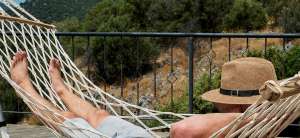 Sieste dans un hamac