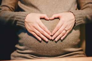 Les positions de sommeil pour bien dormir en étant enceinte